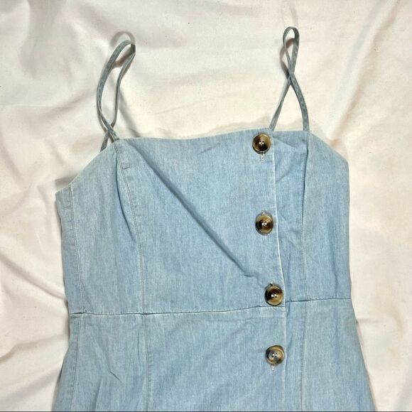 EUC✨ Topshop Moto Spaghetti Strap Denim Chambray Horn Button Mini Cotton Dress 4 - Picture 2 of 8